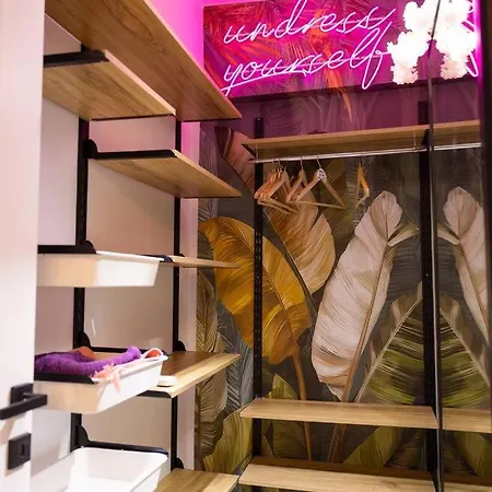 Апартаменты Dt Insta- Worthy, Cozy, Rare Apt Ofc *
